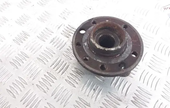 Opel Signum Front wheel hub