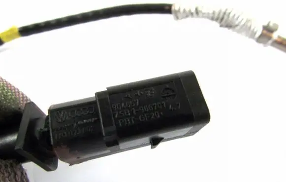 Volkswagen Polo V 6R Lambda probe sensor 04L906088CC