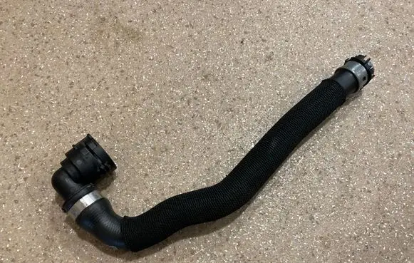 Mercedes-Benz GLC C254 Engine coolant pipe/hose A2545013800