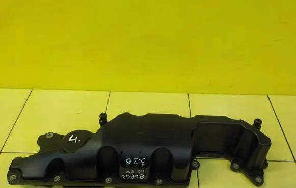 Volvo XC70 Rocker cam cover 6G9N6M293AC ZAWOROW