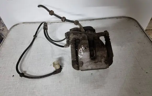 Mercedes-Benz GL X166 Rear brake caliper