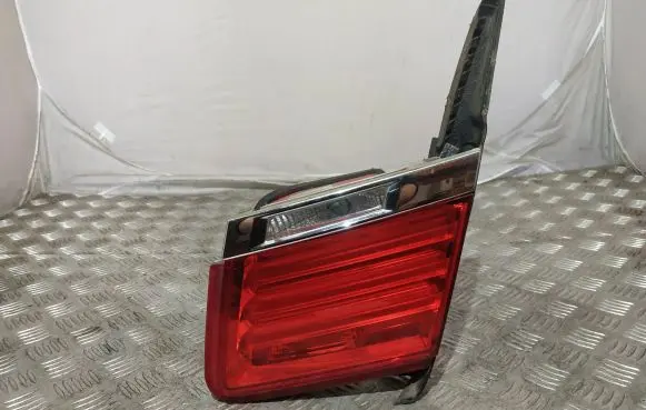 BMW 7 F01 F02 F03 F04 Tailgate rear/tail lights 7182206