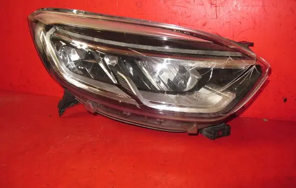 Renault Captur Headlight/headlamp