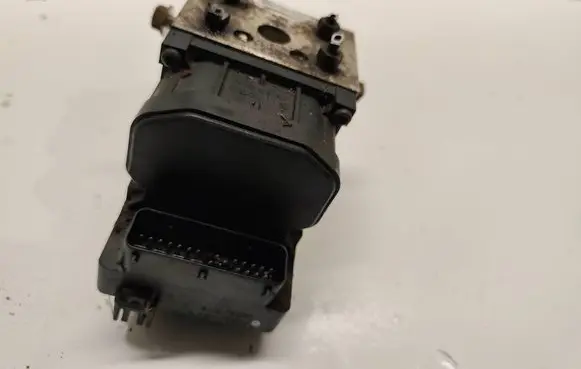 Subaru Forester SG ABS Pump 27534SA001 11000041660