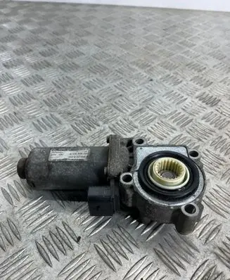 Land Rover Range Rover Sport L320 Gearbox-reducer motor 0130008508 1TC2228991