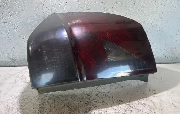 Honda FR-V Rear/tail lights