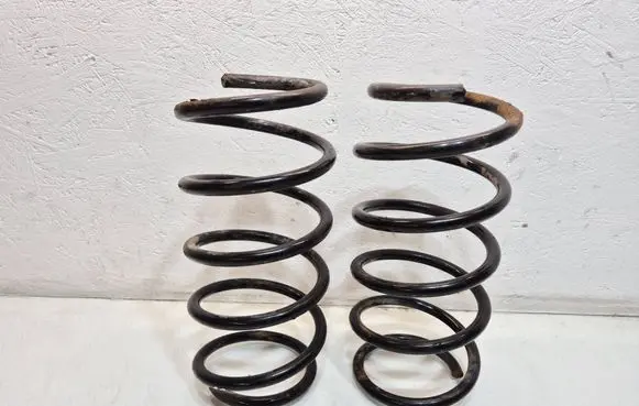 Mercedes-Benz C W204 Front coil spring 112501901VA