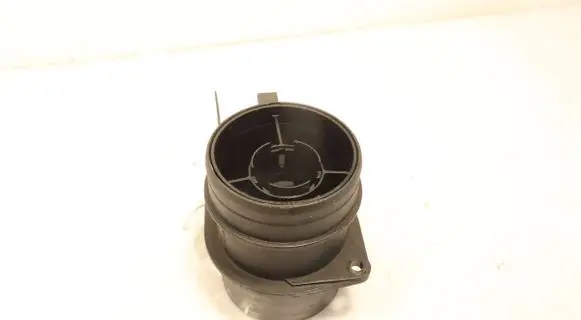Audi A3 S3 8P Mass air flow meter 0281002461