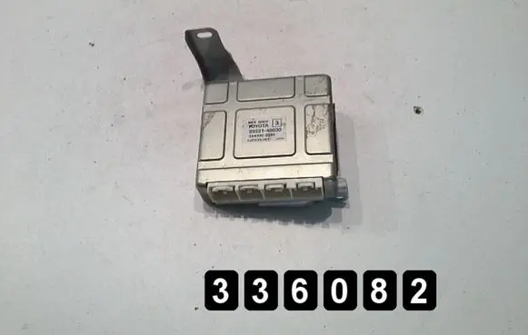 Lexus RX 330 - 350 - 400H Engine control unit/module 89221-48030