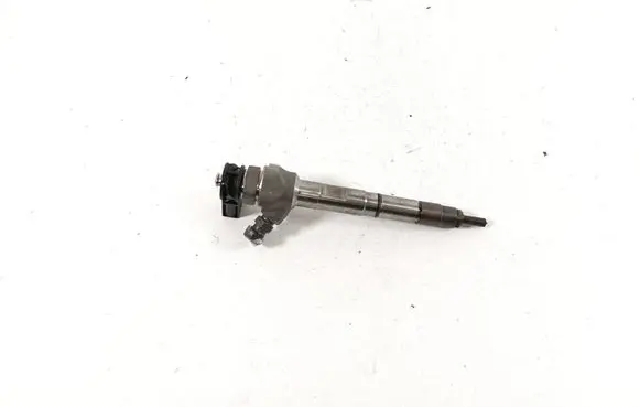 Fuel injector