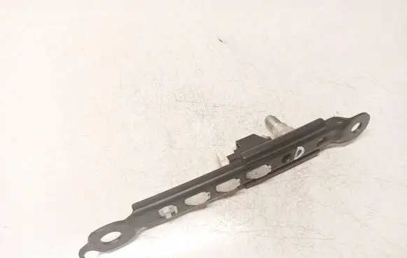Toyota RAV 4 (XA30) Seat belt adjustment rail 