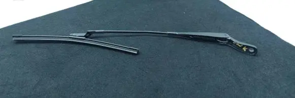 Peugeot 208 Front wiper blade arm 9673291980