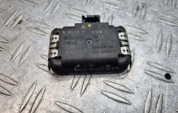 Peugeot 607 Rain sensor 9680327580