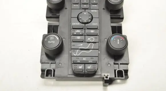 Volvo V50 Climate control unit 30737669