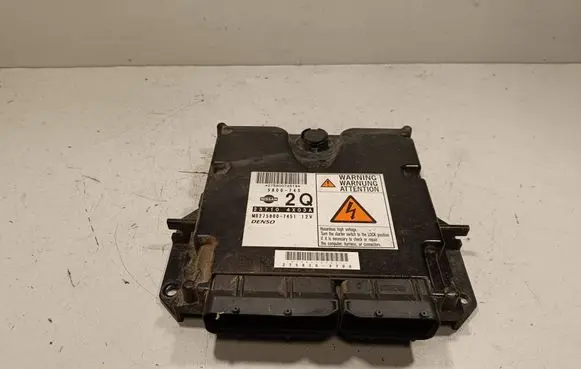 Nissan Navara D40 Engine control unit/module ECU 5800745 237104X03A MB2758007451