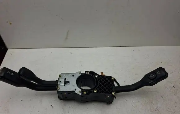 Audi A4 S4 B5 8D Indicator stalk 8D0953503c
