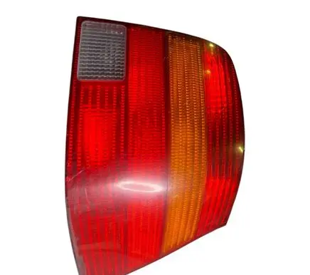 Volkswagen Golf IV Rear/tail lights 1j6945096r