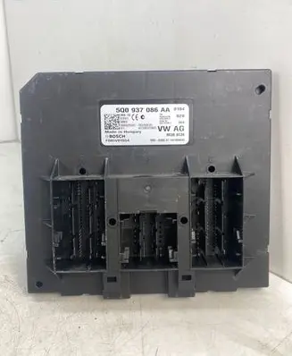 Volkswagen Golf Sportsvan Comfort/convenience module 5Q0937086AA F005V01554