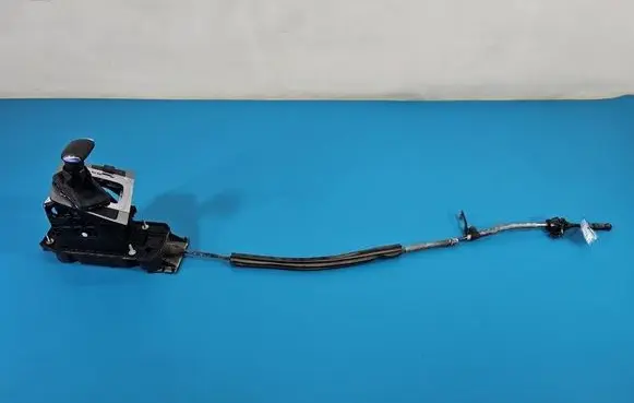 Volkswagen PASSAT B6 Gear shift cable linkage 3C1713025F IMPRK1578438