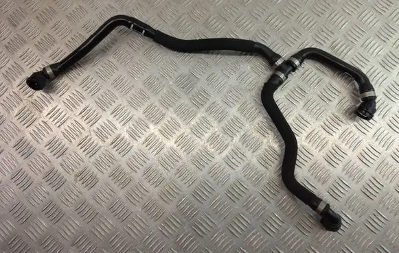 BMW X3 G01 Engine coolant pipe/hose 7535536