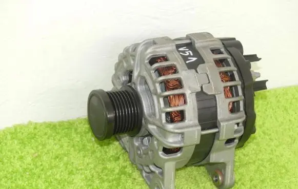 Mercedes-Benz Citan II Generator/alternator 231007518R 4209068500 H5HE490