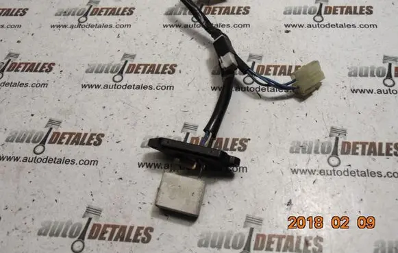 Toyota Avensis Verso Coolant fan relay 