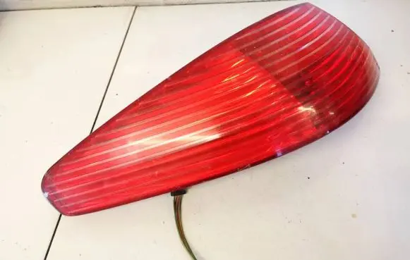 Peugeot 607 Rear/tail lights 2543g