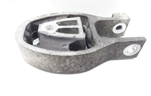 Volvo V70 Engine mount bracket 6G916P082BD