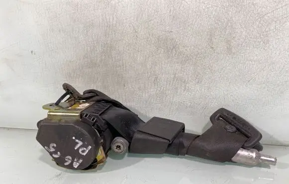 Audi A6 S6 C5 4B Front seatbelt 4b0857705e