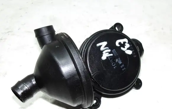 BMW 3 E90 E91 Breather/breather pipe/hose 7503519