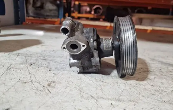 Audi A5 8T 8F Power steering pump