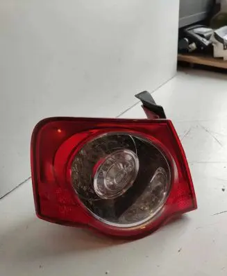 Volkswagen PASSAT B6 Rear/tail lights 3C5945095C