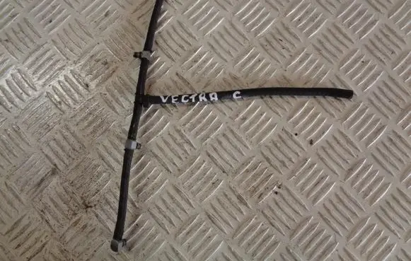 Opel Vectra C Fuel return line/hose 