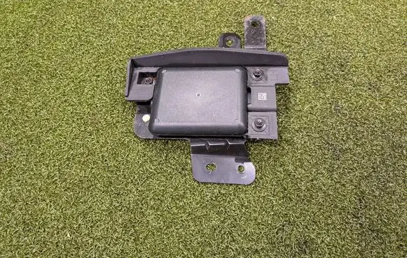KIA Pro Cee'd III Distronic sensor radar 99140J7210 D10011077 AB301A3671