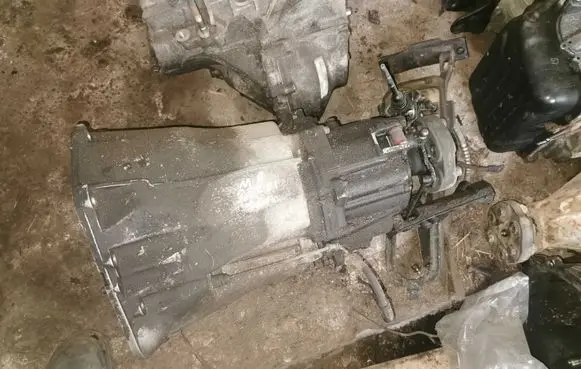 Mercedes-Benz C W203 Manual 6 speed gearbox