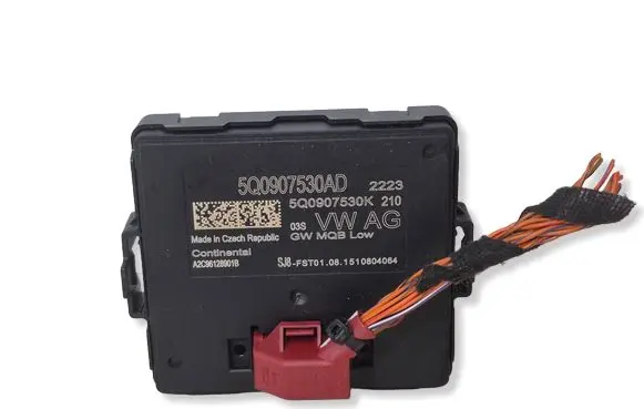 Volkswagen Golf VII Gateway control module 5Q0907530AD 1510804064 5Q0907530K