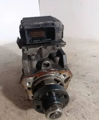 Opel Astra G Fuel injection high pressure pump 211636325136