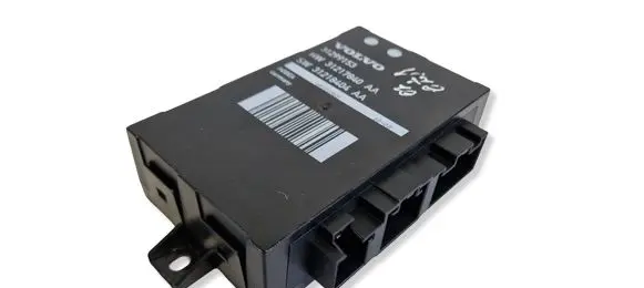 Volvo V70 Tailgate/trunk control unit/module 31299153 31217840 31218404