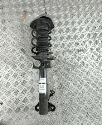 Mercedes-Benz E W212 Front shock absorber with coil spring 317560 36K70A 824904012985