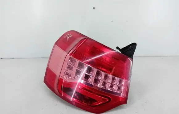 Citroen C5 Rear/tail lights 9681063880-02
