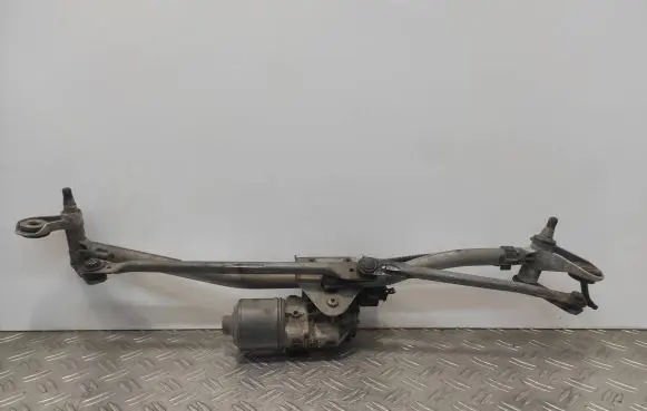 Audi A4 S4 B6 8E 8H Front wiper linkage and motor 8E1955119 0390241509