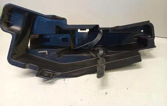 Audi Q3 8U Tool box 8U0011215