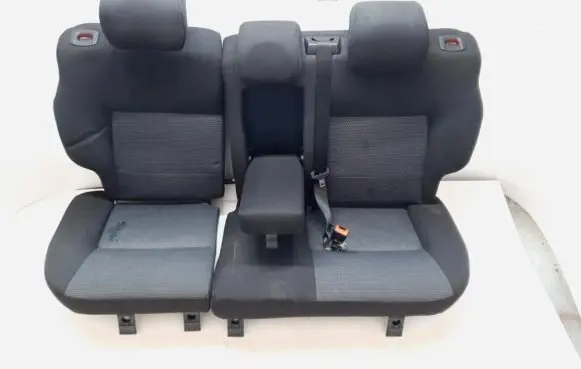 Ford Mondeo MK IV Second row seats B7BSTB0018EYB