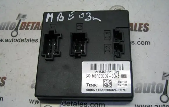 Mercedes-Benz E W211 Comfort/convenience module A2115452132