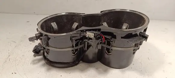 Volkswagen Touareg III Cup holder 761858602