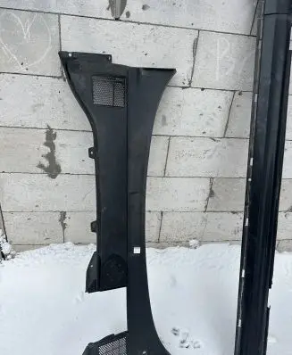 Volvo V70 Wiper trim
