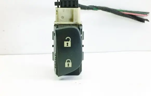 Saab 9-3 Ver2 Central locking switch button 12786136