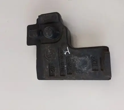 Front bumper foam support bar