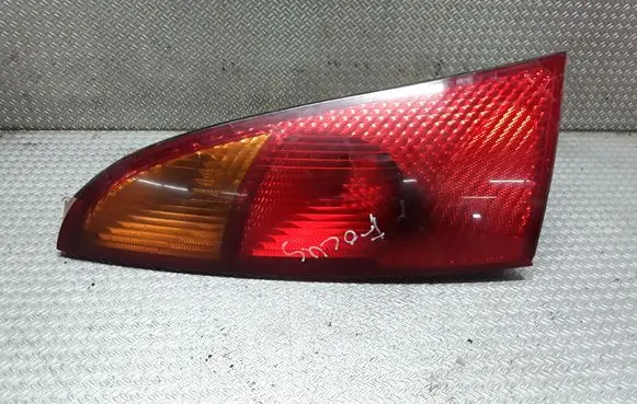 Ford Focus Rear/tail lights XS4X13405