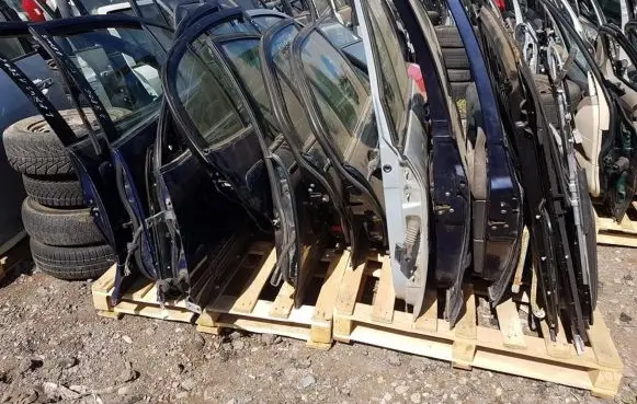 Rear door